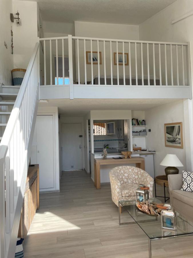 Apartment Port Гримо Екстериор снимка